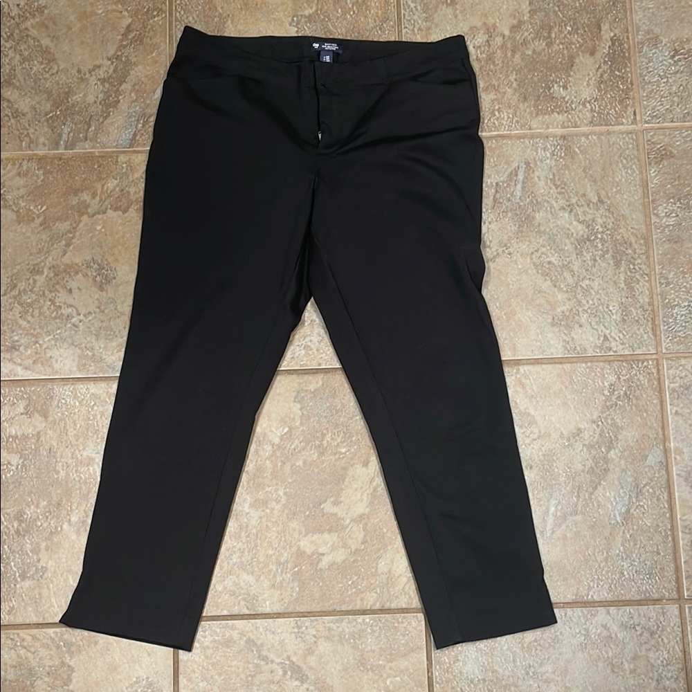 Gap Black Ankle Dress Pants - Slim City Pointe